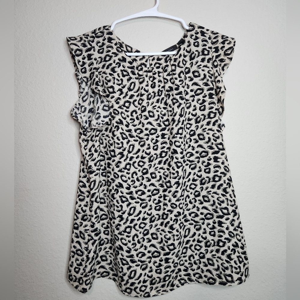 Cheetah Print Short Sleeve Blouse Top Size M